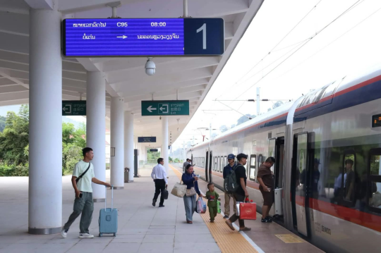 Laos-China Railway Launches First Morning Train from Boten to Vientiane